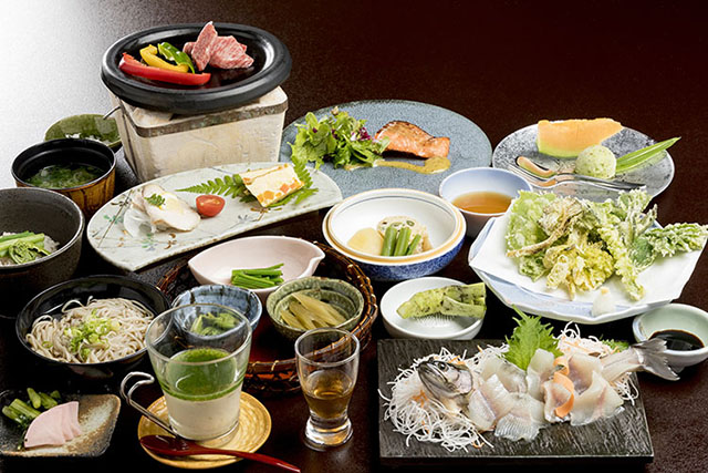 夕食